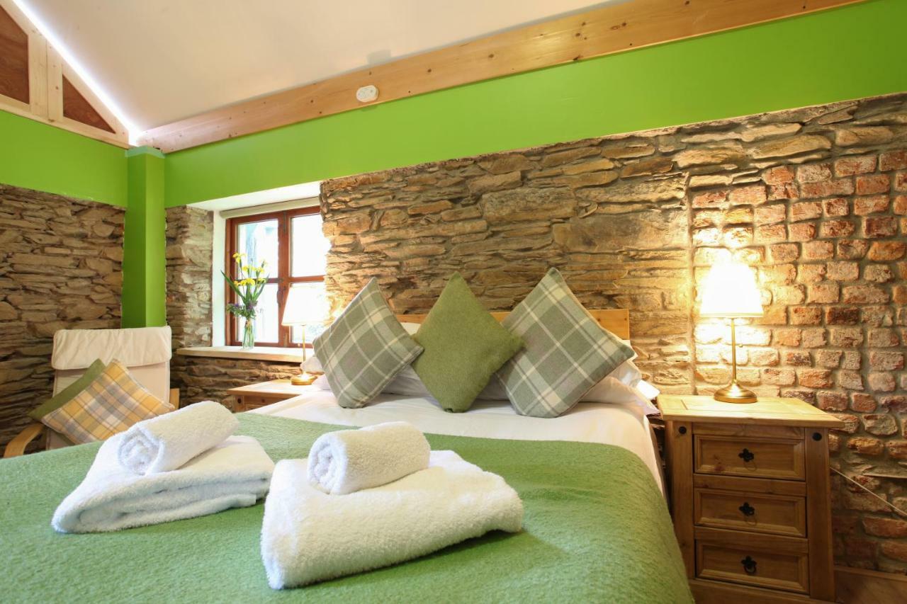 Moville Boutique Hostel & Apartments Exteriér fotografie
